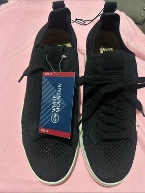 White Mountain women Black Knit Lace-Up Sneakers with White Sole